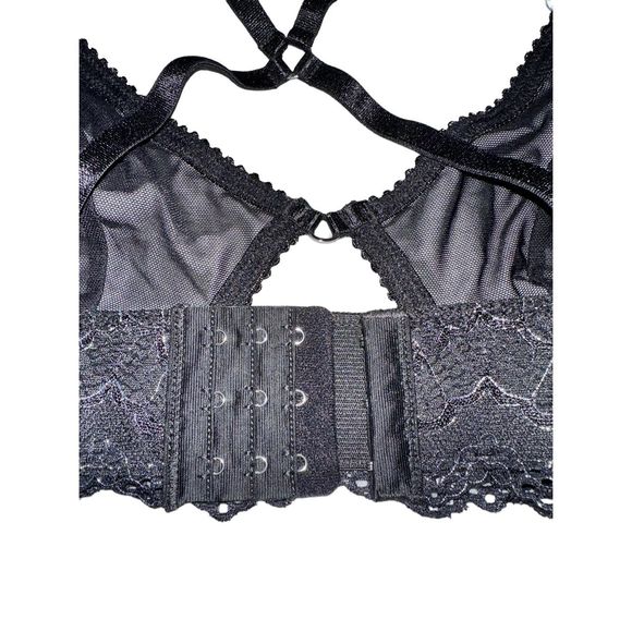 New Madalynn for Out From Outfitters Dawson Cutout Bra XS - Picture 8 of 12